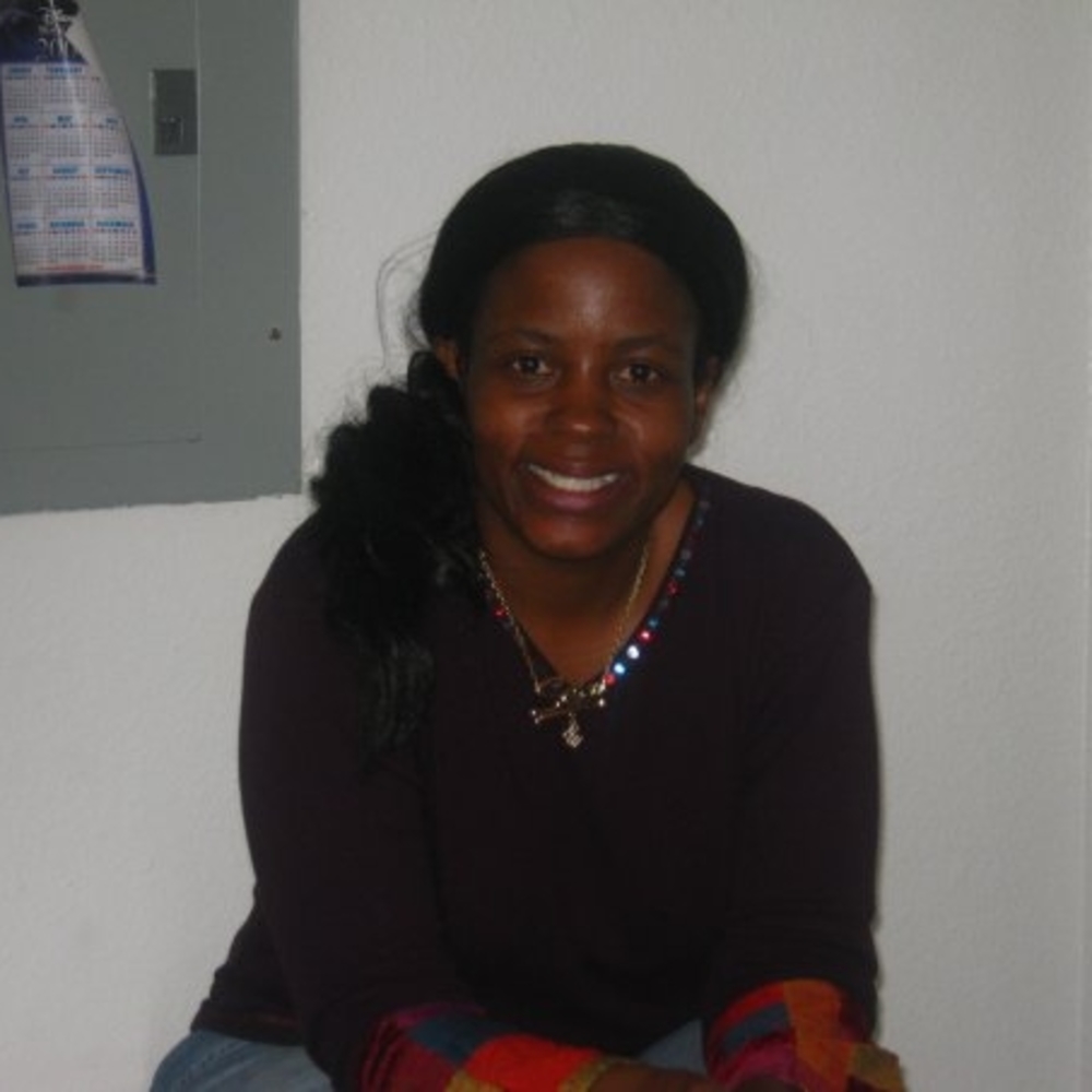 Meet your Posher, Antoinette